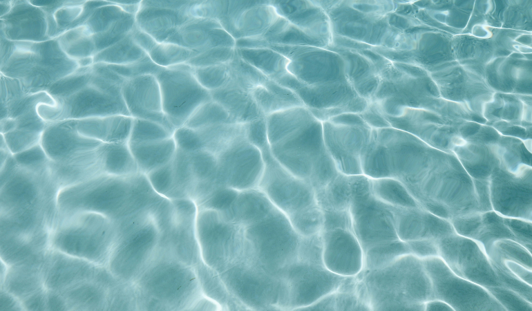 photo of water in swimming pool